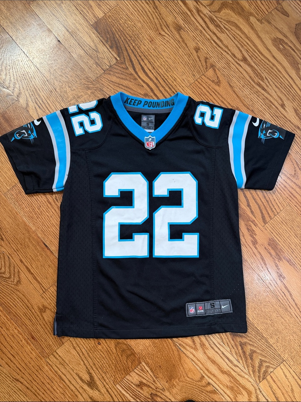 Christian McCaffrey Carolina Panthers Nike Football Jersey. Size Small.